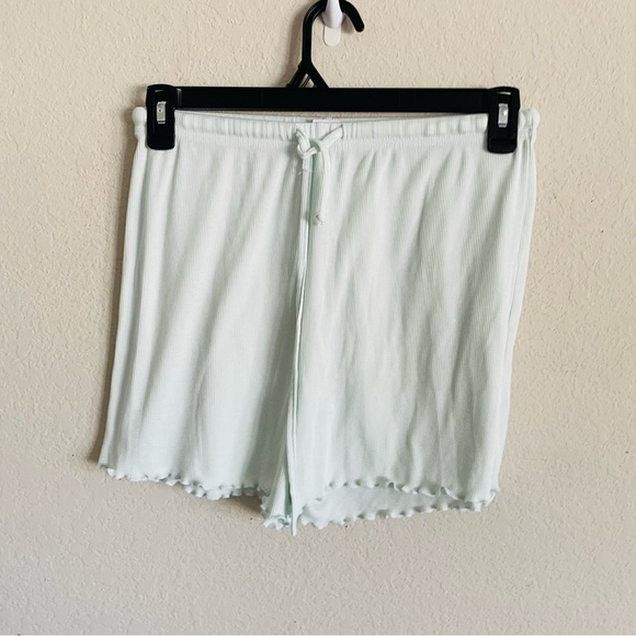 The Vermont Country Store woman’s 2 piece mint pajamas size M soft stretchy airy - Picture 7 of 8